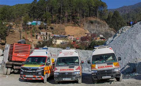 Uttarkashi Tunnel Rescue Ndrf Conducts Evacuation Rehearsal Using