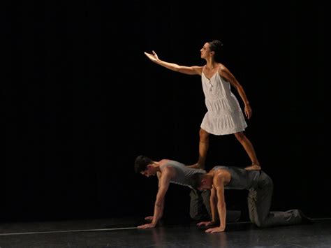 Teatro J Safra BALLET STAGIUM APRESENTA DUAS OBRAS DE SEU REPERTÓRIO