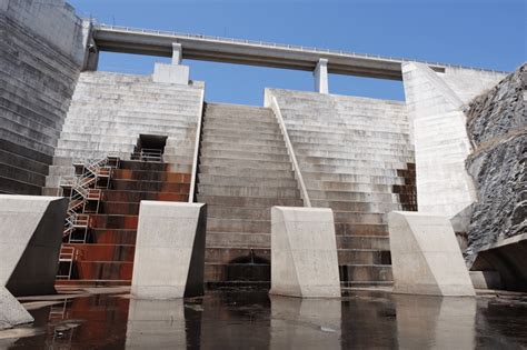 Prototype Stepped Spillways A Hinze Dam Stepped Spillway And Stilling Download Scientific