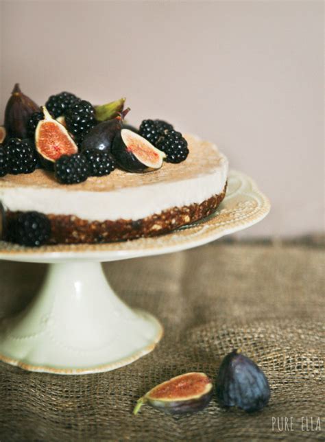 Raw Classic Vanilla Cheesecake Vegan Gluten Free No Bake