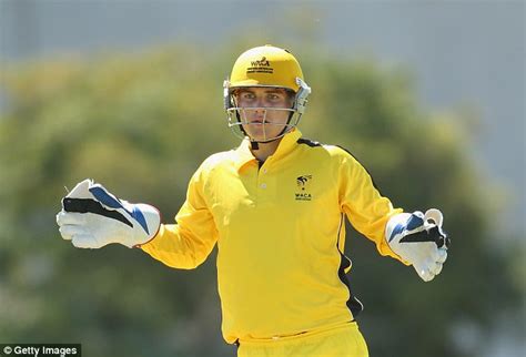 Aussie wicketkeeper Josh Inglis supports England | Daily Mail Online