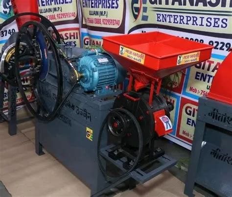 Gitanshi Manual Chaff Cutter Machine With Atta Chakki Machine Ms Body