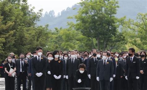 여야 지도부 23일 노무현 전 대통령 14주기 추도식 대거 참석 경남 봉하行 서울특별시 미디어재단 Tbs