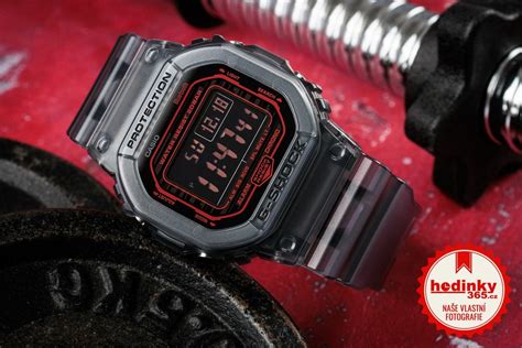 G Shock DW B5600G 1D купить в официальном магазине Casio в России