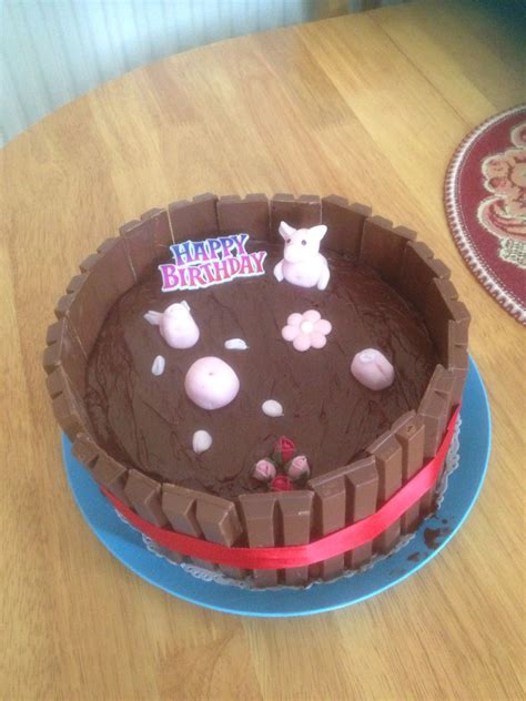 Pigs in mud cake | Cake, First birthday cakes, Pigs in mud cake