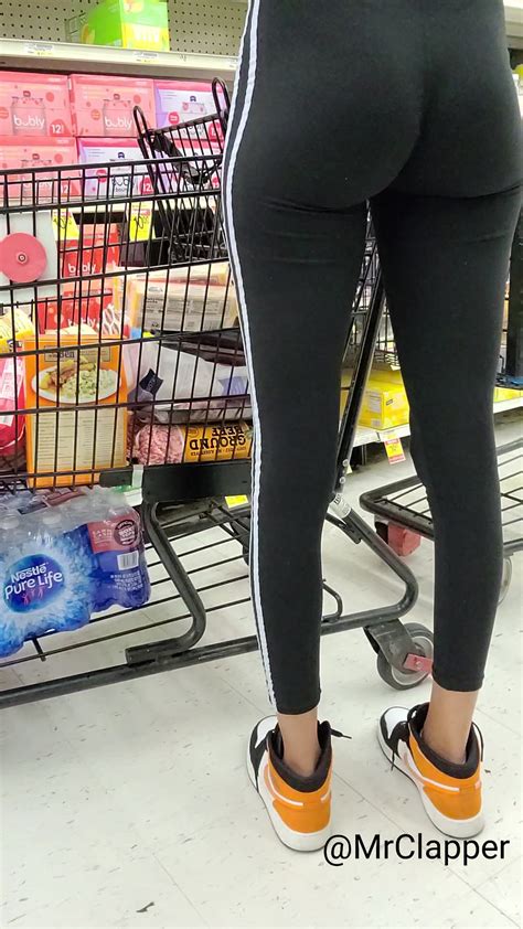 Ass Swallowing Her Pants Spandex Leggings Yoga Pants Forum