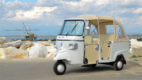 News Piaggio Ape Calessino 200 HL