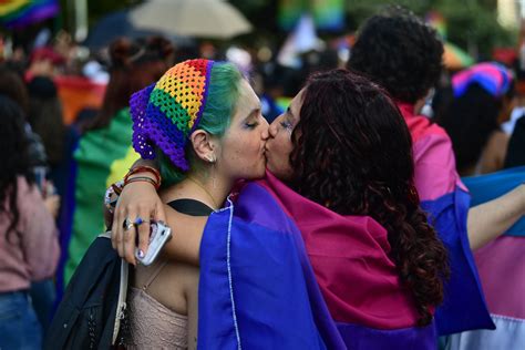 ¿ser Bisexual Es Una Etapa Desmitificando Esta Orientación Sexual