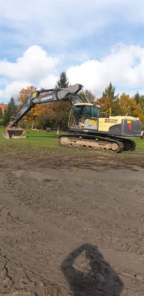 Prace ziemne uslugi koparka 27ton koparko ładowarka rozbiurki oczyszcz