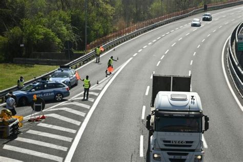 Operaio Investito In Autostrada A14 Dramma Nel Foggiano