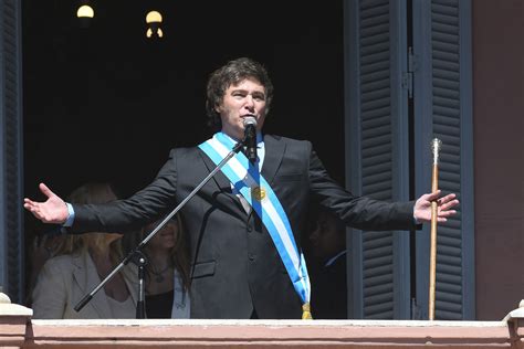 Argentina anuncia "sanciones severas" contra manifestantes que corten