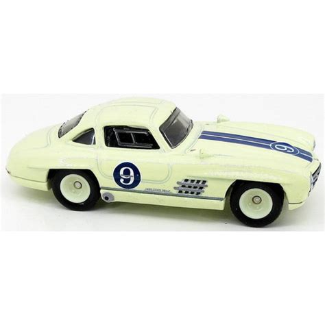 Jual Hot Wheels MERCEDES BENZ SL Diorama Transporter Mercedes Benz Kota Denpasar Aza