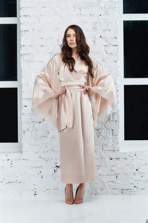 Beige Robe