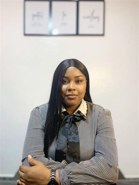 UNLOCK YOUR FULL POTENTIAL: HOW TO MAXIMIZE YOUR CURRENT JOB 