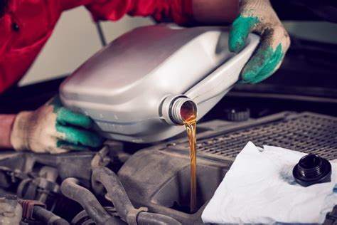 How Long Does An Oil Change Take Repair Shop Vs Quick Lube Vs DIY Ten