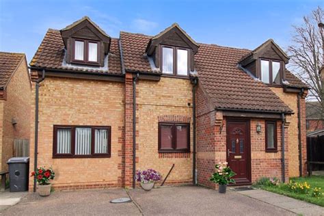 Bed Detached House For Sale In Granville Gardens Mildenhall Bury St