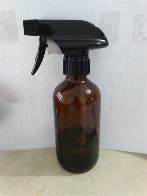 Empty Amber Glass Spray Bottles 16oz Refillable Container For