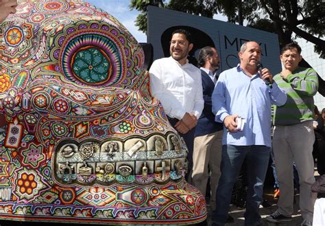 Inauguran exposición Mexicráneos en Paseo de la Reforma por Día de Muertos