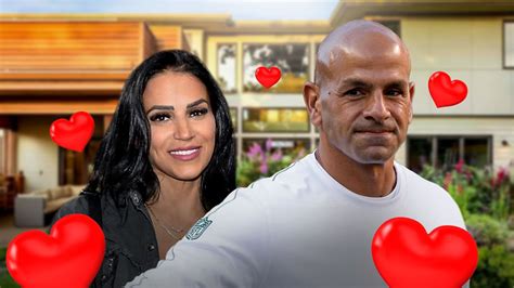 Robert Saleh Wife: Discover the Woman Behind the NFL Coach - WifeQuery