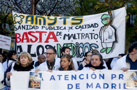 Los M Dicos Y Pediatras De Atenci N Primaria Llevan Hoy Su Protesta