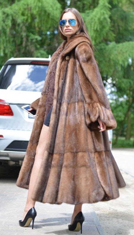 Royal Mink Fur Swinger Coat Class Of Sable Chinchilla Fox Jacket Long