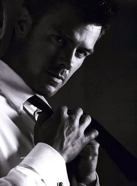 Beautiful Colorful Pictures And Gifs Hombres Guapos Y Sexy Hot Sexy Men