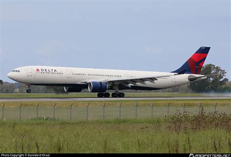 N Nw Delta Air Lines Airbus A Photo By Daniele D Orazi Id