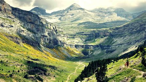 Descubre El Majestuoso Parque Nacional De Ordesa Y Monte Perdido