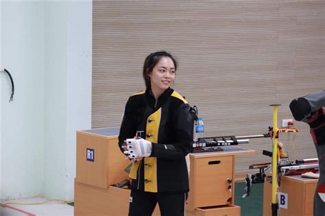 Hot Girl Ph Thanh Th O M H Ng Huy Ch Ng Cho Tuy N B N S Ng Vi T Nam