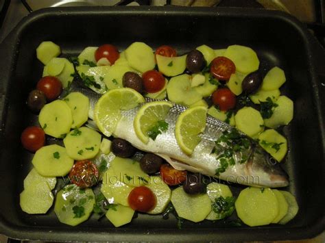 Branzino Al Forno Con Patate La LUNAdei Golosi