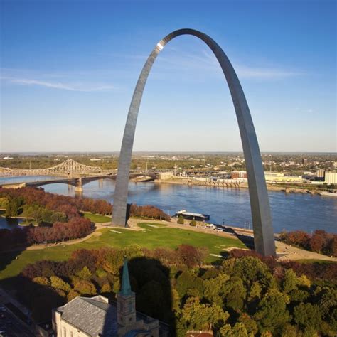 What Three Rivers Ran Through St. Louis? | Getaway USA