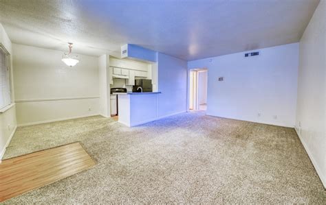 Tanglewood North Apartments - Apartments Near UT Austin