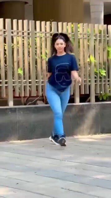 Thick Latina Dancing ThisVid