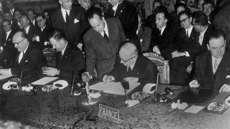 Traité De Rome Il Y A 60 Ans Les Six Signataires Heureux Mais