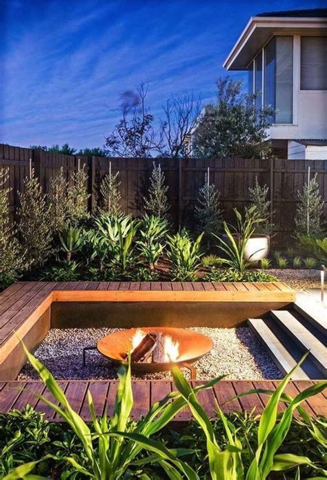 28 Cozy Backyard Landscaping Ideas