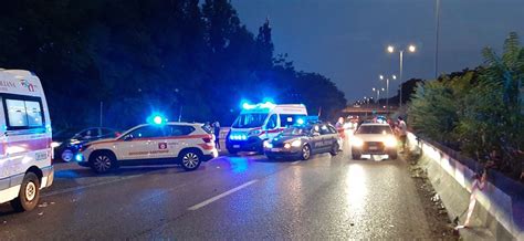 Incidente In Milano Meda Feriti Tra Paderno E Cormano