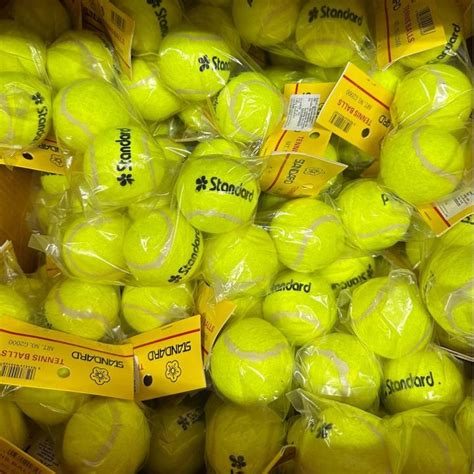 Standard ลูกเทนนิส Tennis Ball 1 แพคมี 3 ลูก Th