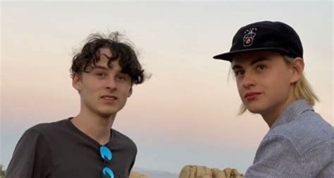 Wyatt Oleff And Jaeden Martell It Movie 2017 Cast Adolescentes Guapos Fotografía Indie