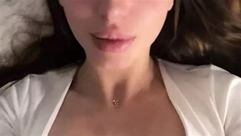 Big Boobs Fucking Herself On Tiktok Long Hair Porn Feat Hannahgracee Xhamster