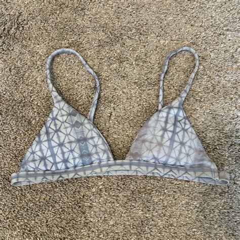 Midori Swim Midori Bikinis Siren Triangle Bikini Top In Mykonos