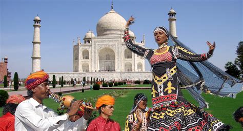 The Most Famous Colorful Fairs And Festivals In Agra ~ Taj Mahal Agra