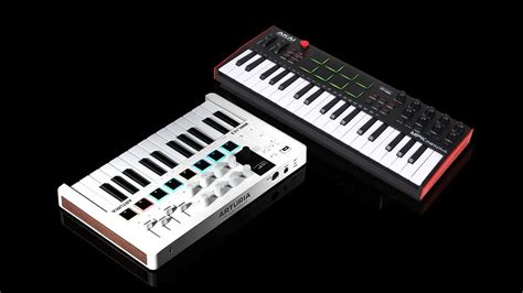 Arturia MiniLab 3 vs AKAI MPK Mini Plus: The Better MIDI Keyboard