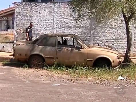 G Carros Abandonados Em Ruas De Birigui Preocupam Moradores