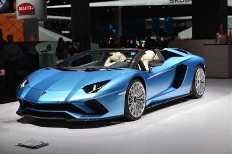 Lamborghini Aventador S Roadster