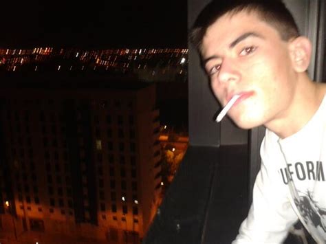 Naked latin Jordi el niño polla