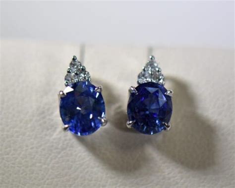 Ceylon Cornflower Blue Sapphire & Diamond Stud Earrings | Exquisite ...