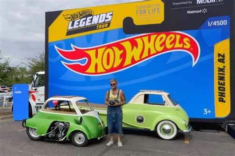 Juguete para grandes un Hot Wheels a tamaño real con cuerpo de Isetta