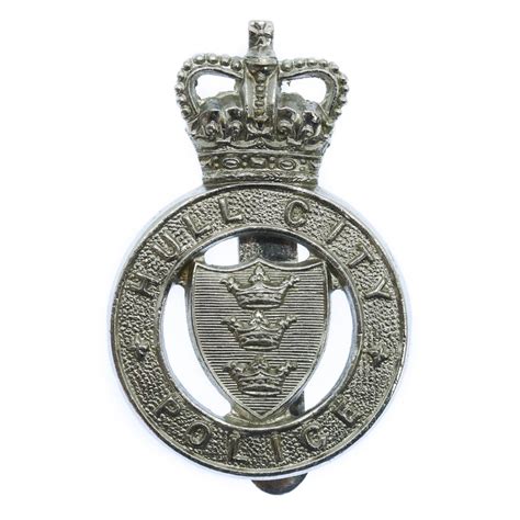 Hull City Police Cap Badge Queens Crown