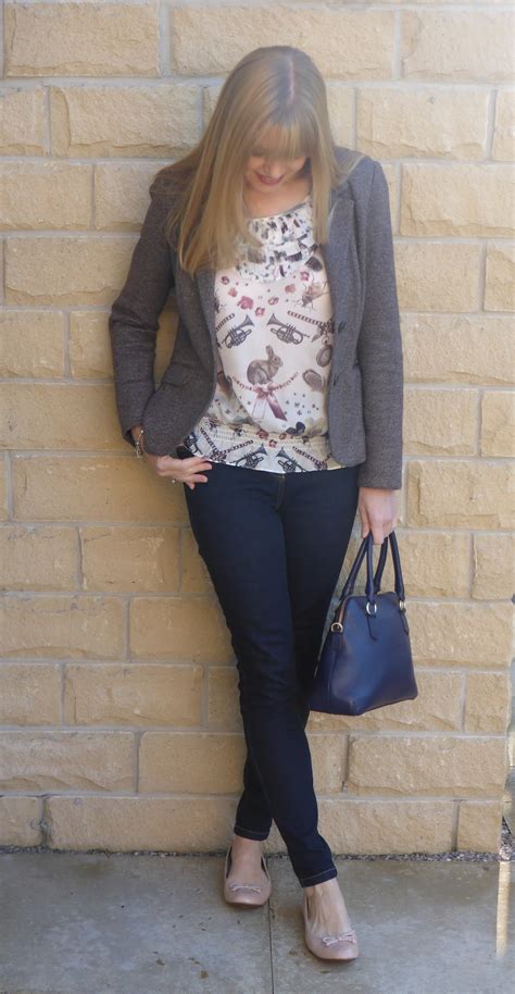 Outfit Printed Top Tweed Jacket And Nude Ballerinas What Lizzy Loves