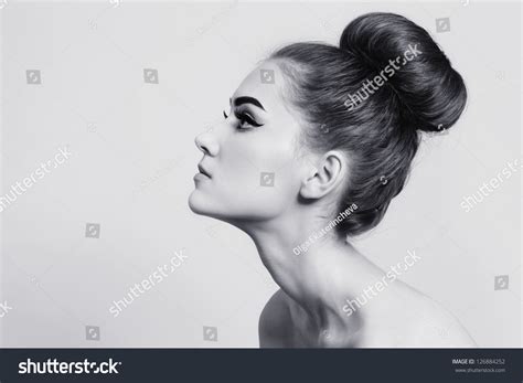 29,712 Bun Hairstyle Images, Stock Photos & Vectors | Shutterstock